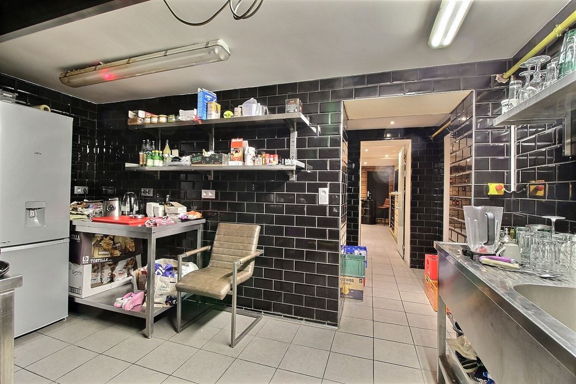 Local commercial à NAMUR (0 chambre)