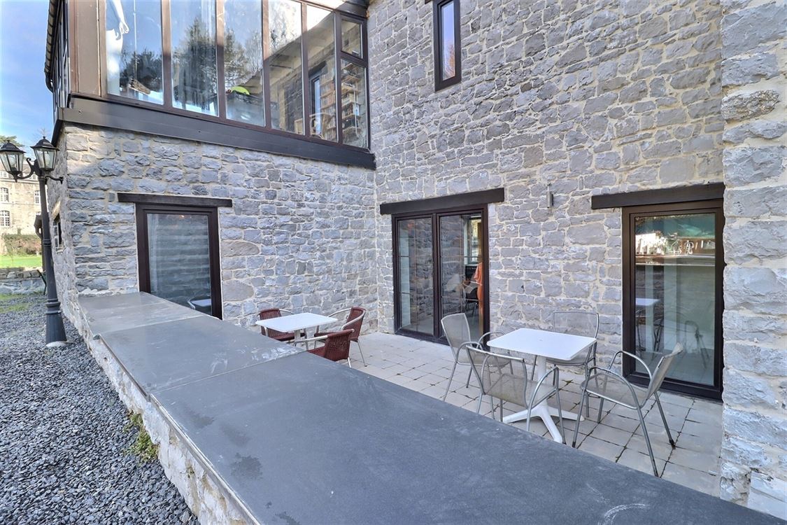 Villa/maison/ferme à MOZET (5 chambres)