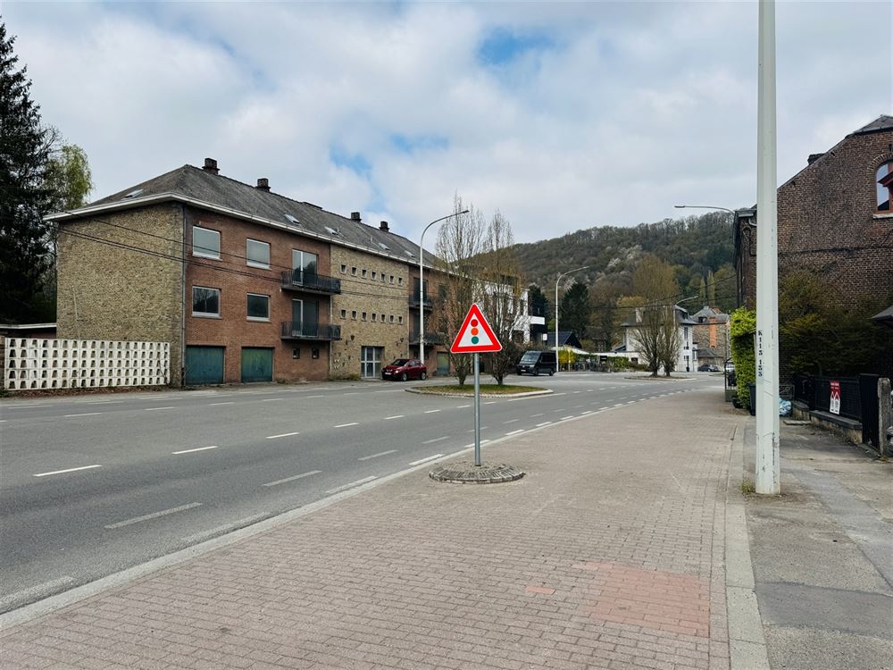 Local commercial à PROFONDEVILLE (0 chambre)