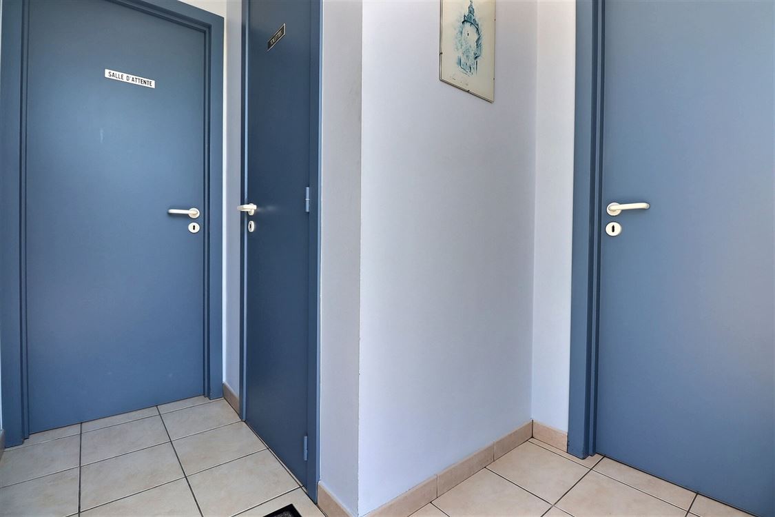 Villa/maison/ferme à BOUGE (5 chambres)