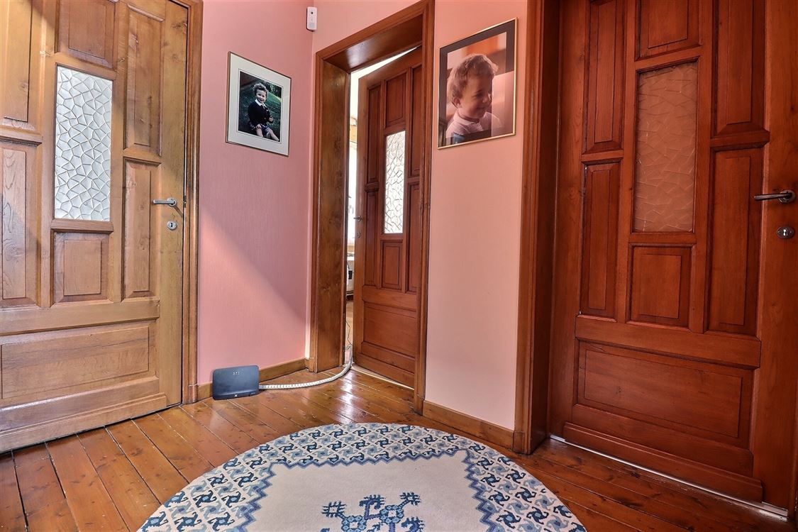 Villa/maison/ferme à BOUGE (5 chambres)