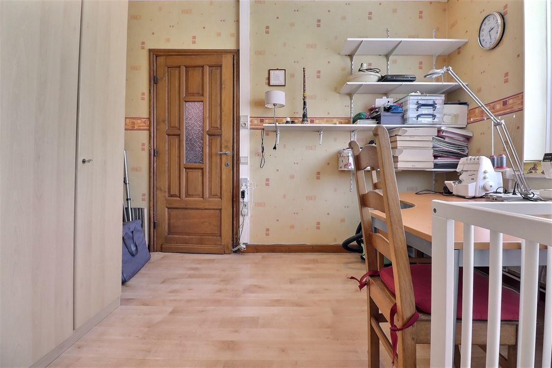 Villa/maison/ferme à BOUGE (5 chambres)