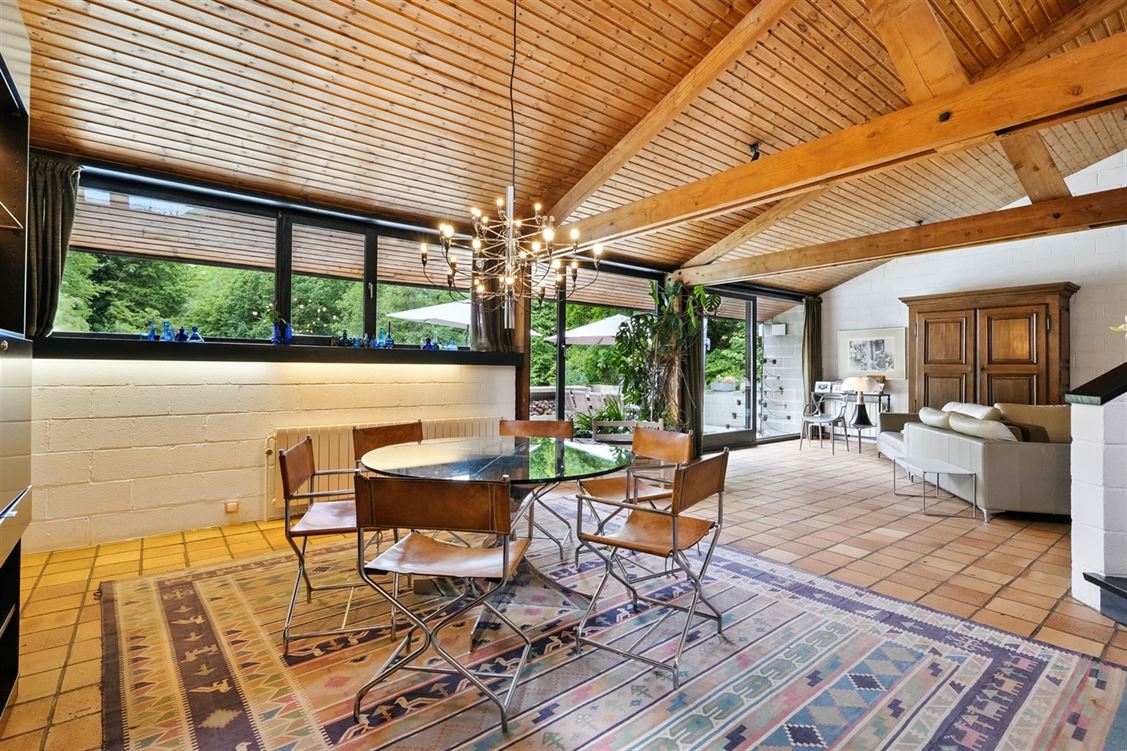 Villa/maison/ferme à DAVE (5 chambres)