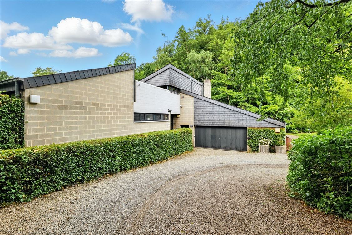 Villa/maison/ferme à DAVE (5 chambres)