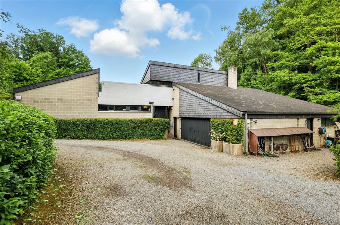 Villa/maison/ferme à DAVE (5 chambres)