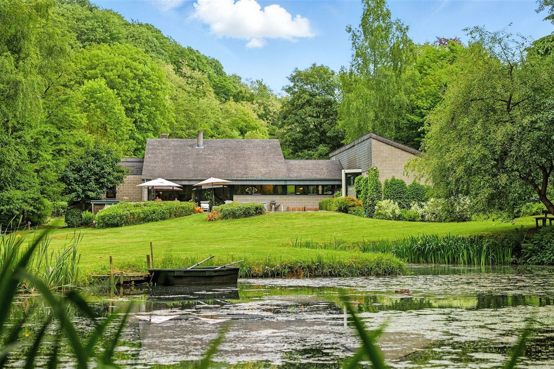 Villa/maison/ferme à DAVE (5 chambres)