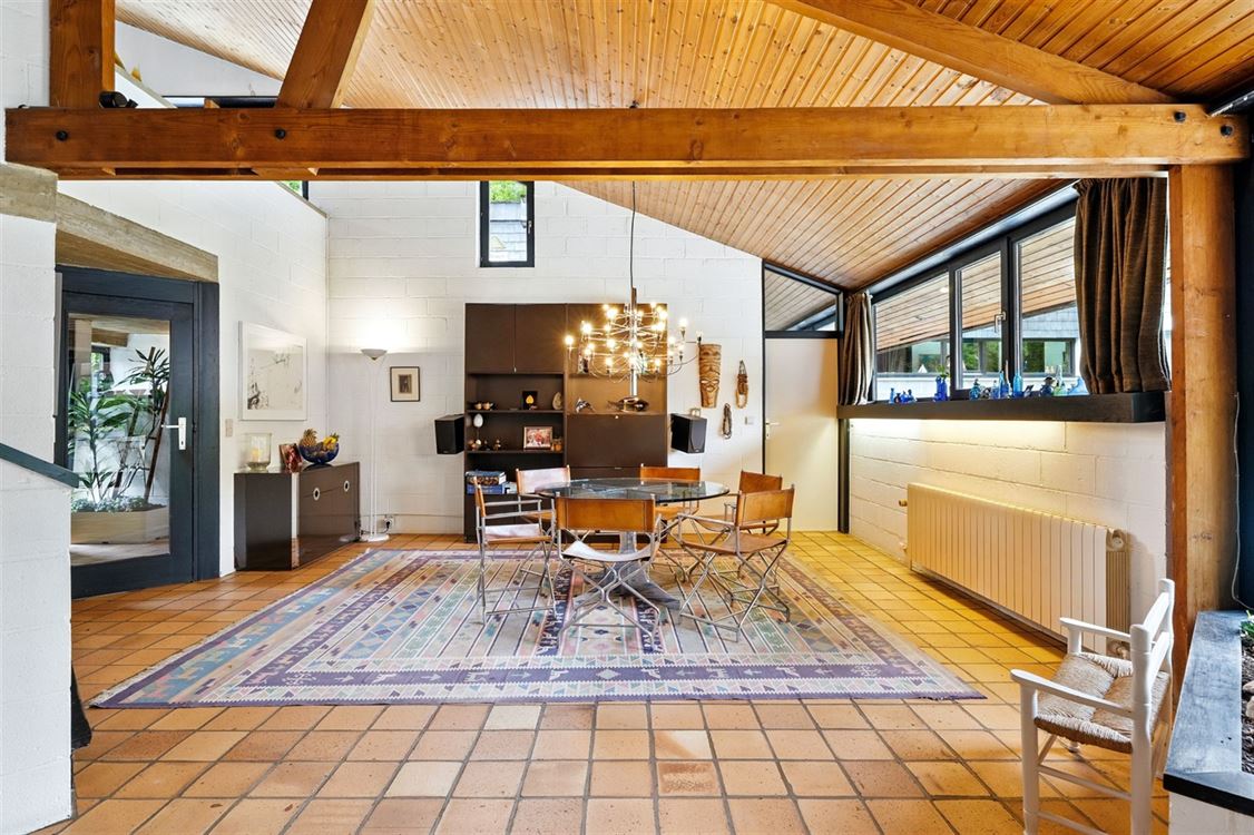 Villa/maison/ferme à DAVE (5 chambres)