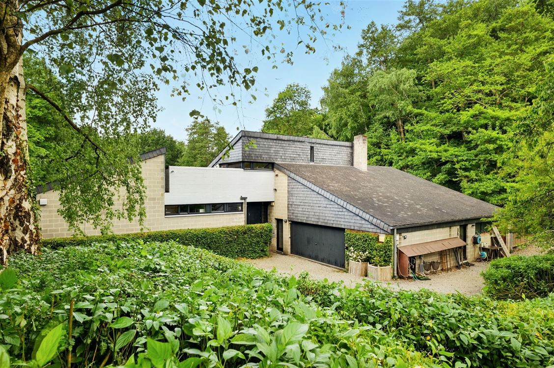 Villa/maison/ferme à DAVE (5 chambres)