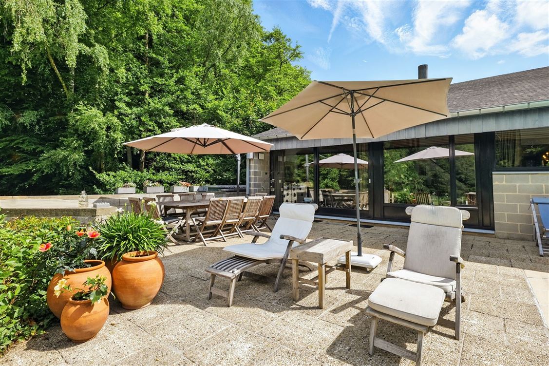 Villa/maison/ferme à DAVE (5 chambres)