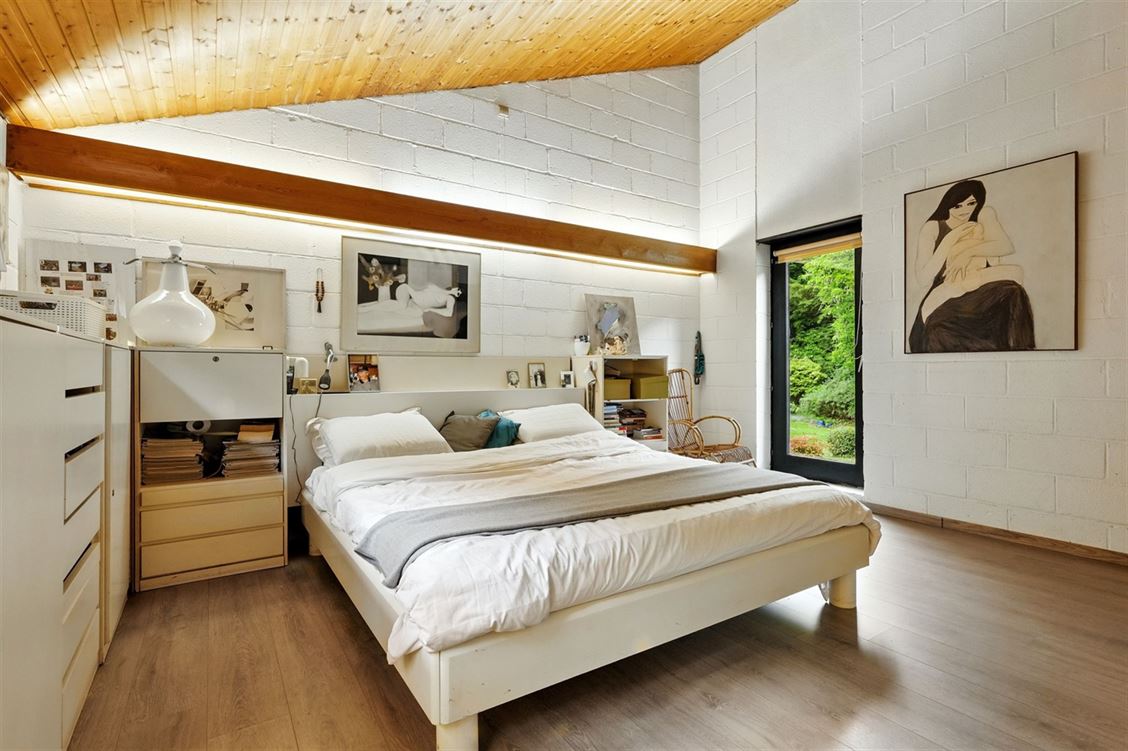 Villa/maison/ferme à DAVE (5 chambres)