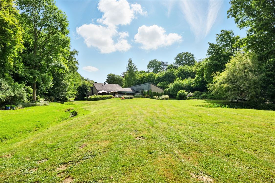 Villa/maison/ferme à DAVE (5 chambres)