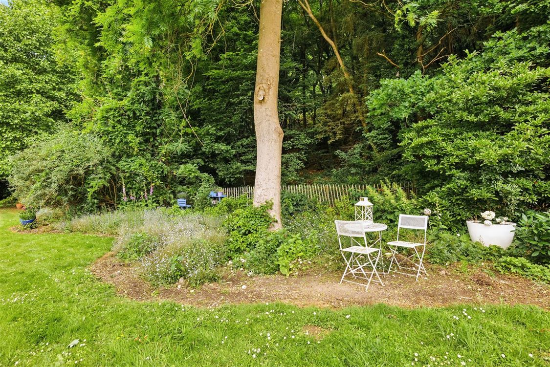 Villa/maison/ferme à DAVE (5 chambres)