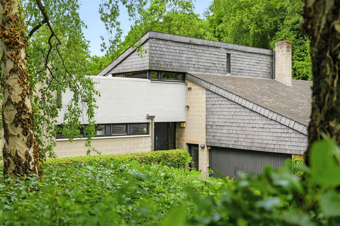 Villa/maison/ferme à DAVE (5 chambres)