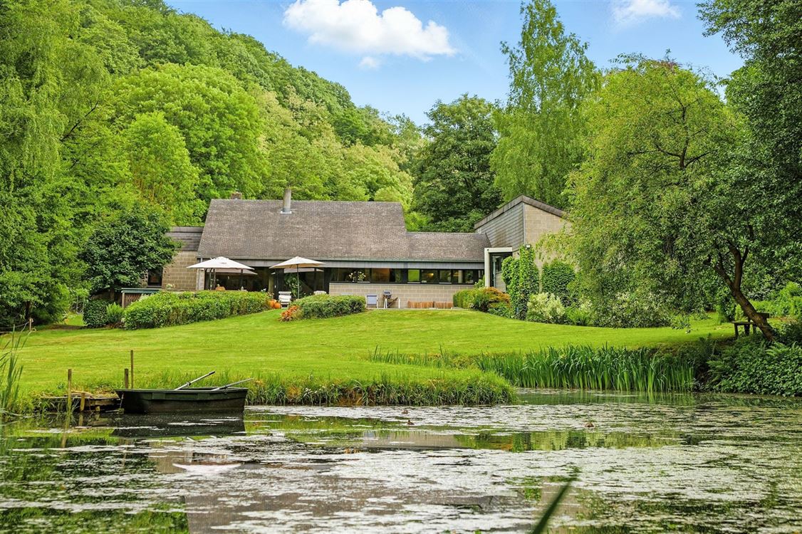 Villa/maison/ferme à DAVE (5 chambres)