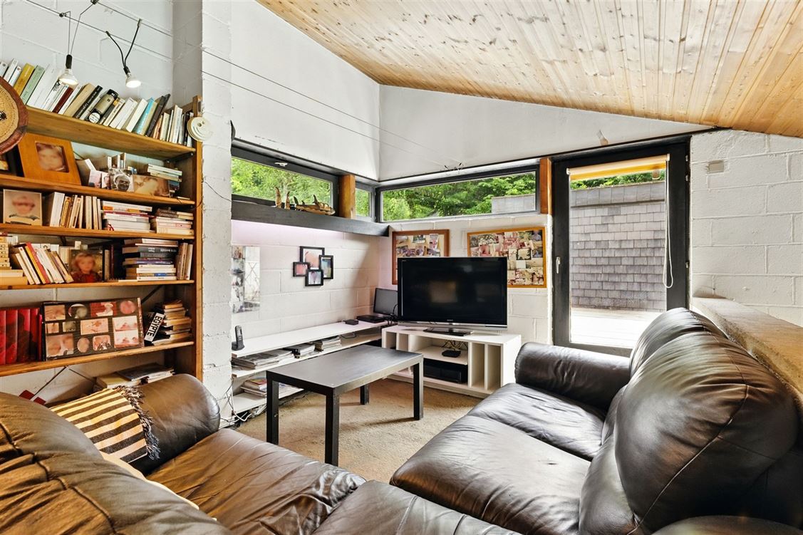 Villa/maison/ferme à DAVE (5 chambres)