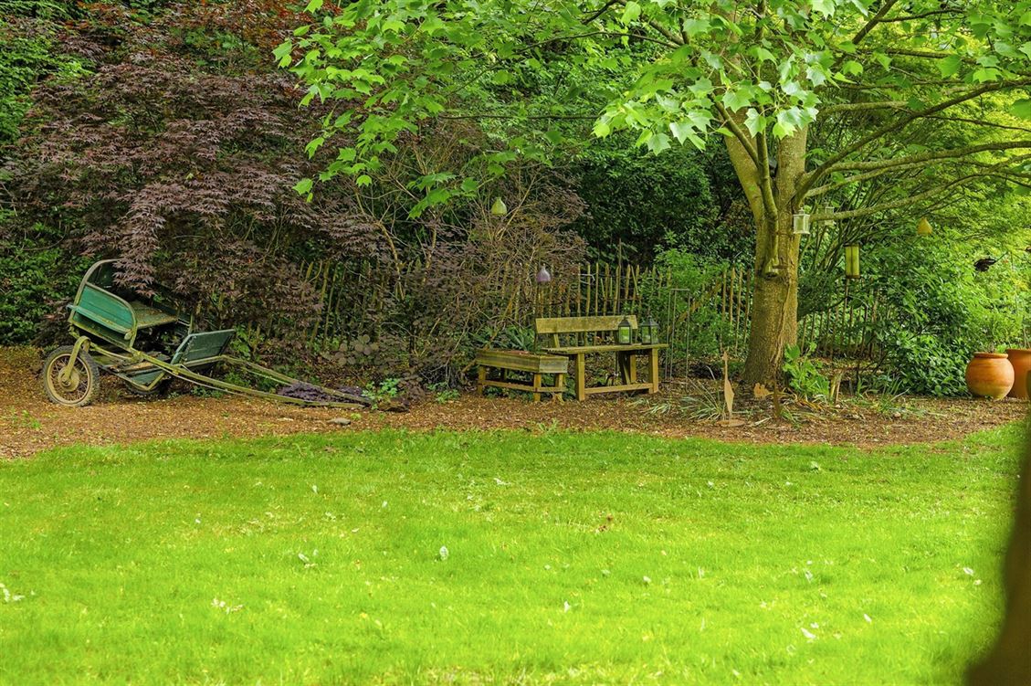 Villa/maison/ferme à DAVE (5 chambres)