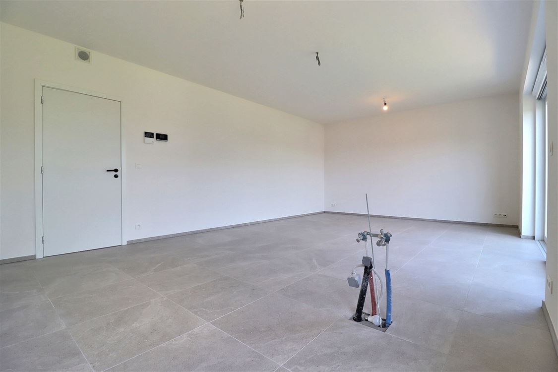 Appartement à VITRIVAL (2 chambres)