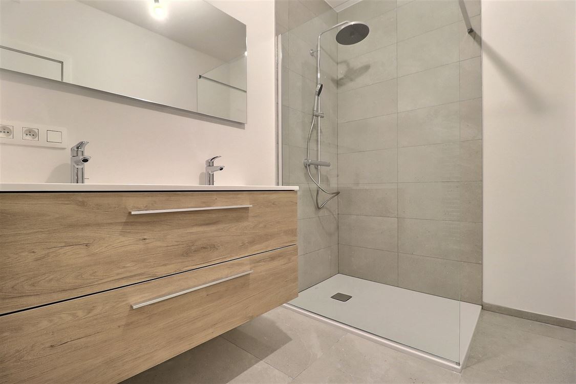 Appartement à VITRIVAL (2 chambres)