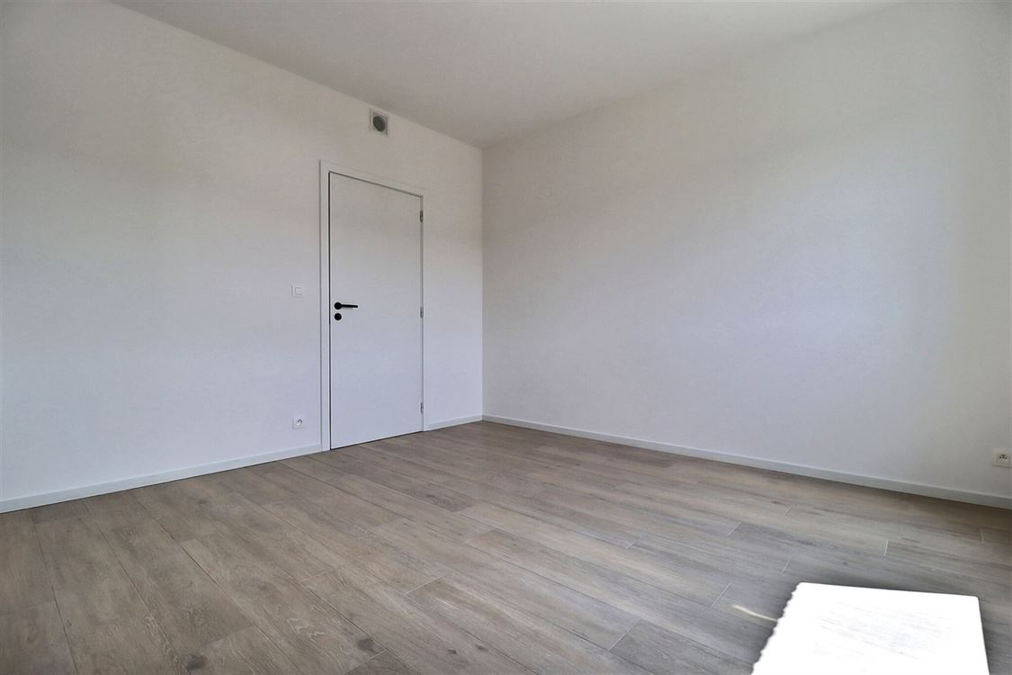 Appartement à VITRIVAL (2 chambres)