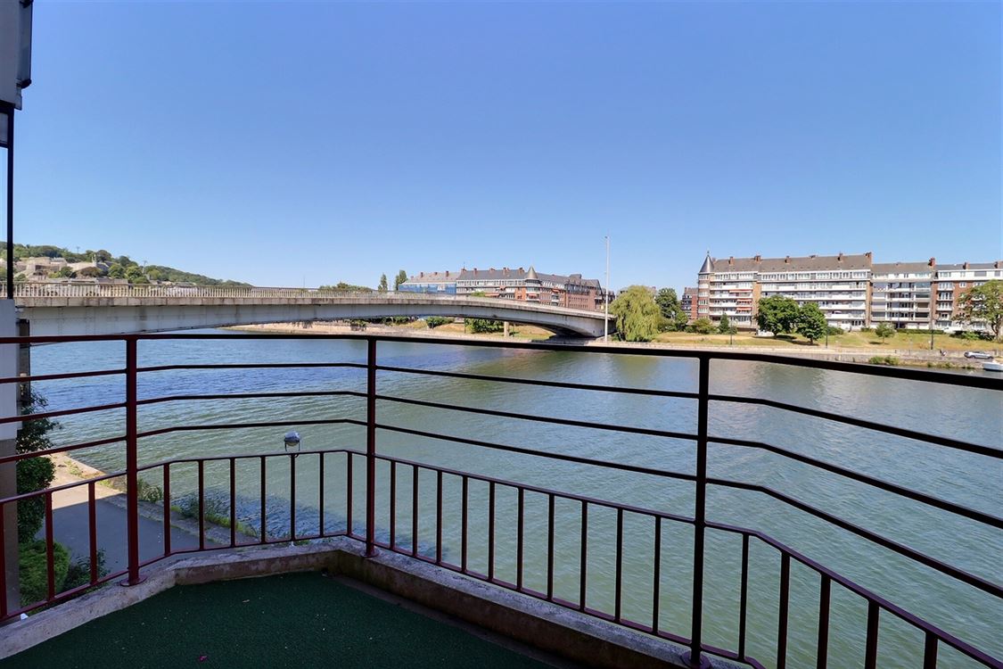 Appartement à JAMBES (2 chambres)