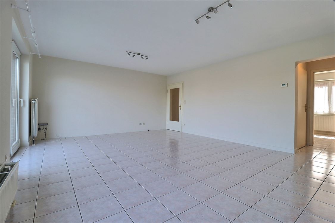 Appartement à JAMBES (2 chambres)