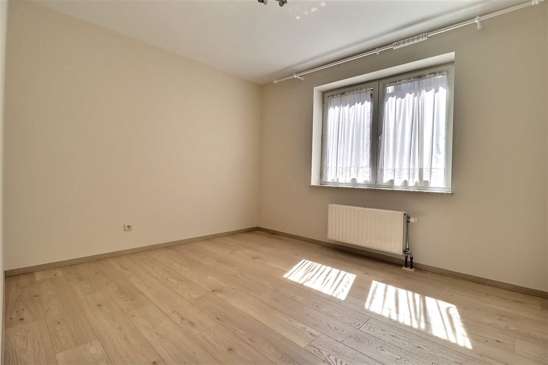 Appartement à JAMBES (2 chambres)