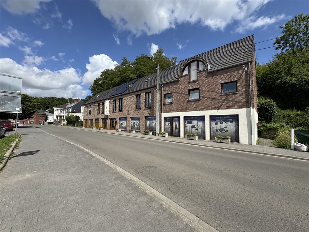 Local commercial à Saint-Servais (0 chambre)