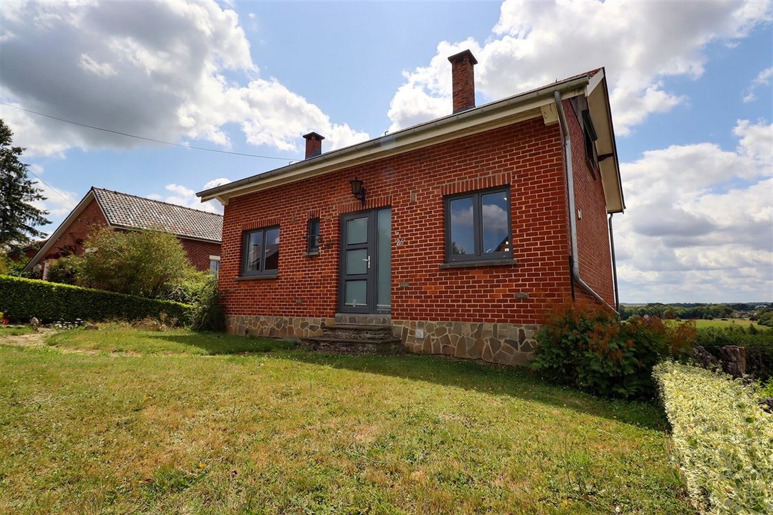 Villa/maison/ferme à BIOUL (4 chambres)