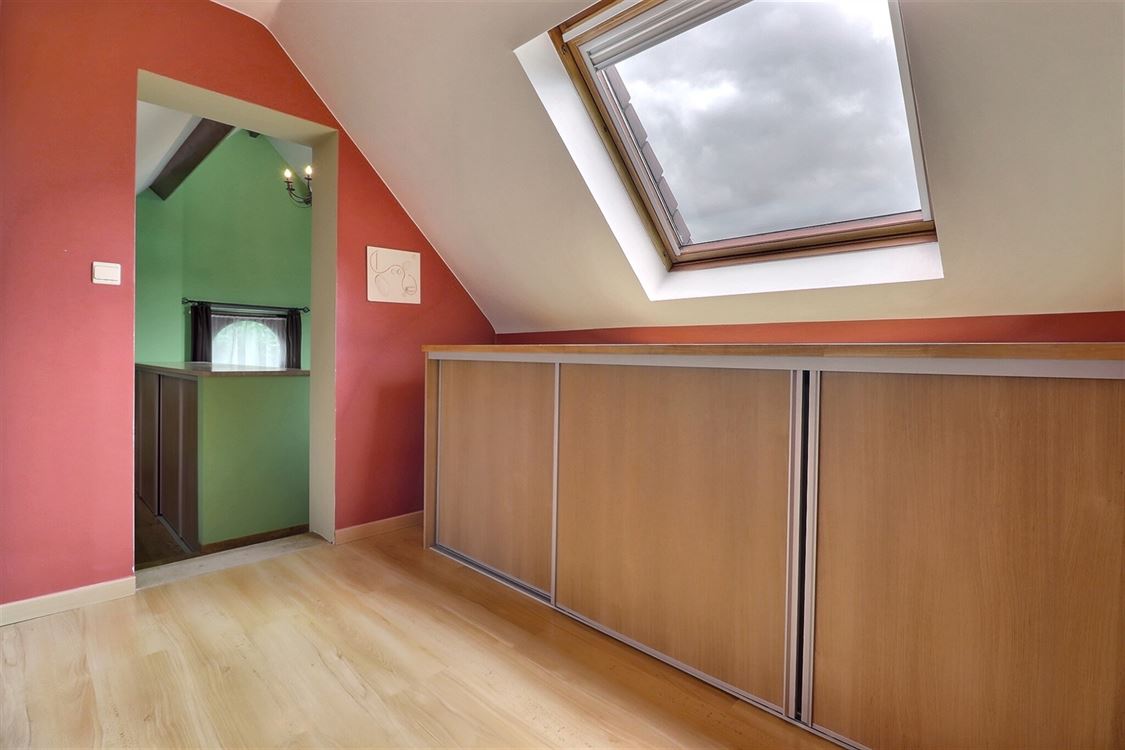 Villa/maison/ferme à Lustin (4 chambres)