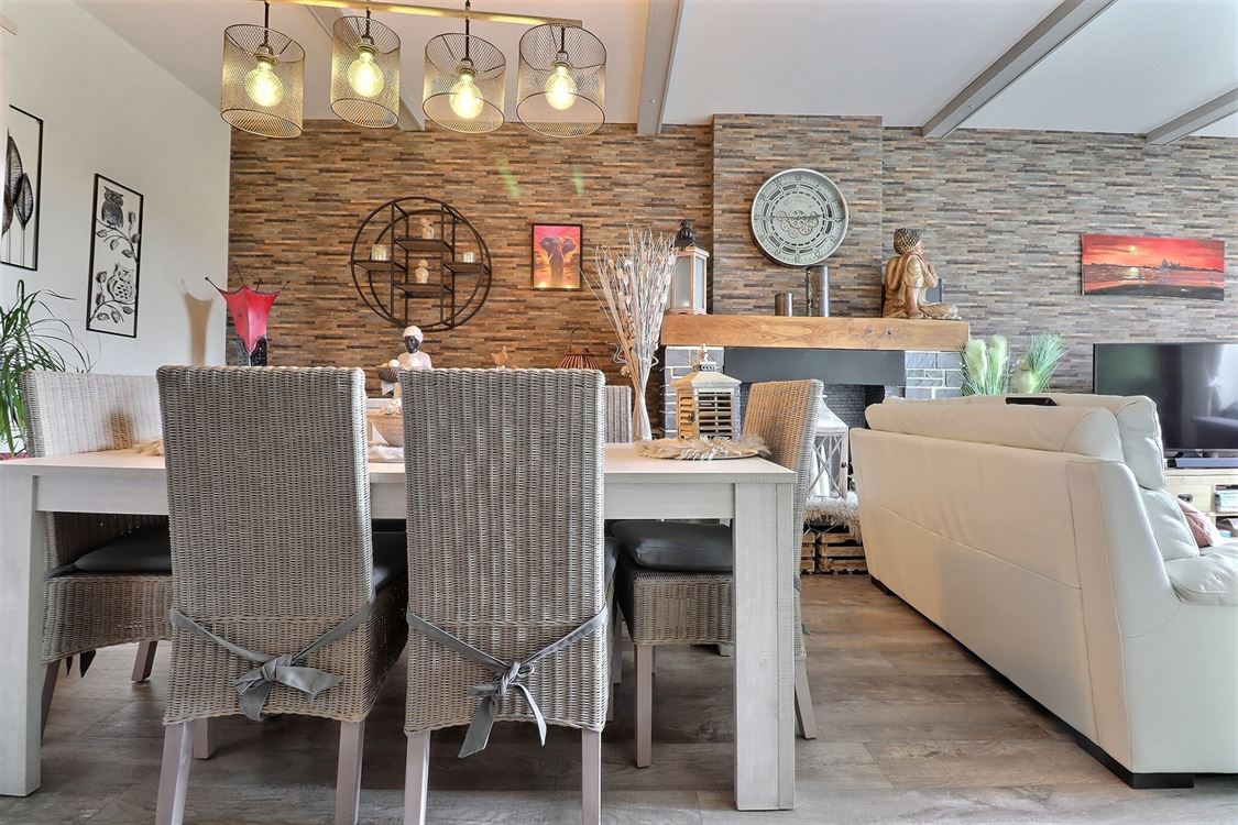 Immeuble de rapport à FLAWINNE (4 chambres)