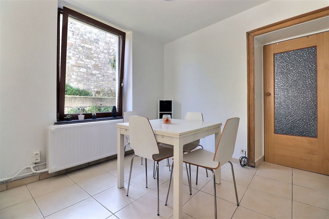 Villa/maison/ferme à PROFONDEVILLE (4 chambres)