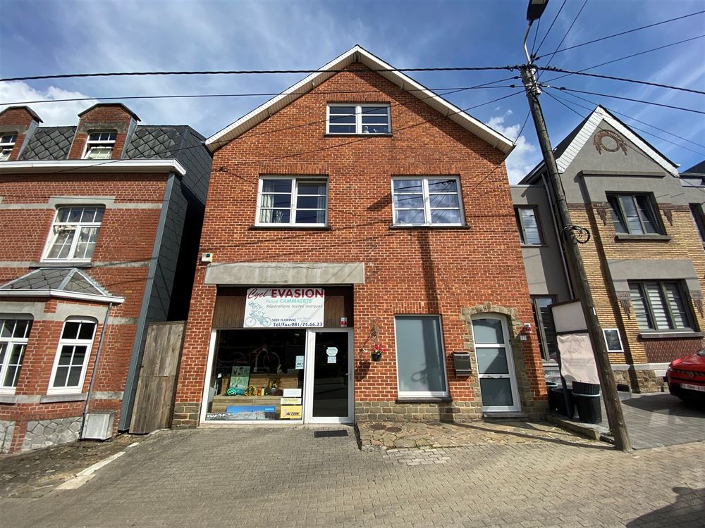 Immeuble de rapport à FLAWINNE (4 chambres)