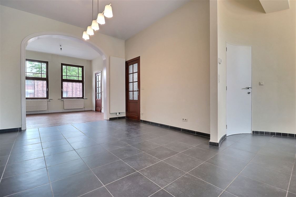Villa/maison/ferme à NAMUR (4 chambres)