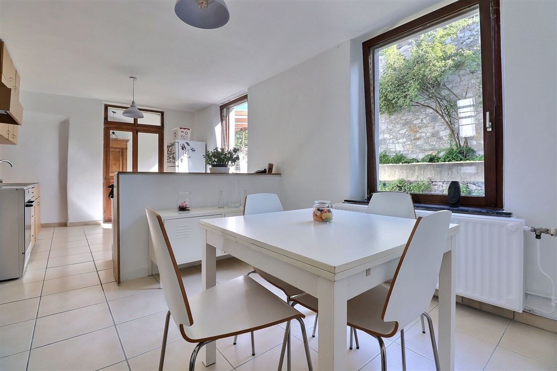 Villa/maison/ferme à PROFONDEVILLE (4 chambres)