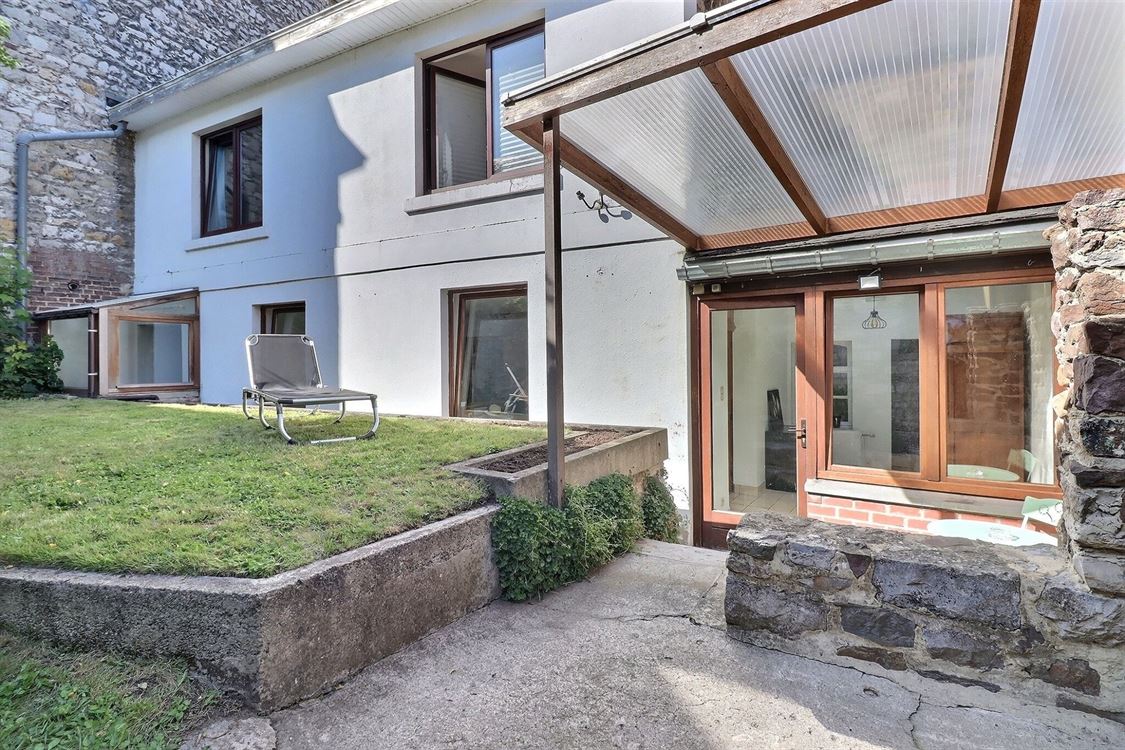 Villa/maison/ferme à PROFONDEVILLE (4 chambres)