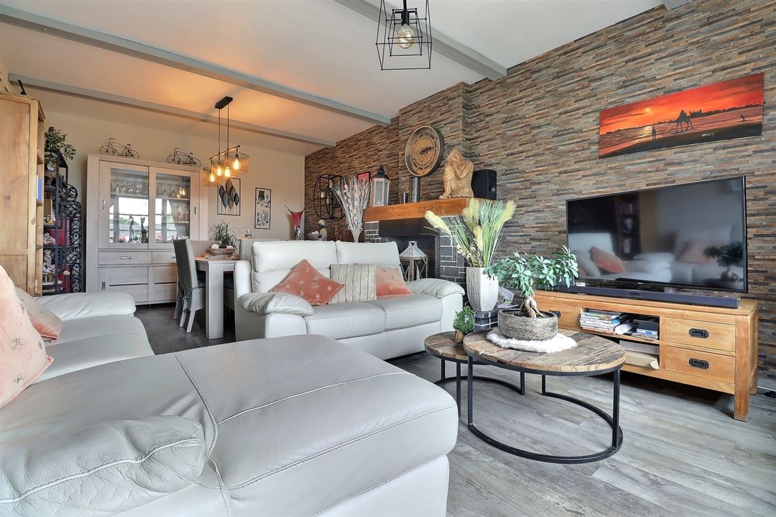 Immeuble de rapport à FLAWINNE (4 chambres)