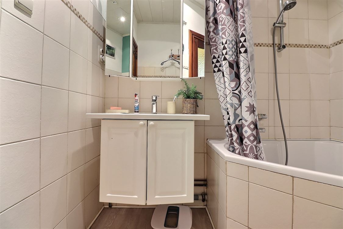 Immeuble de rapport à FLAWINNE (4 chambres)