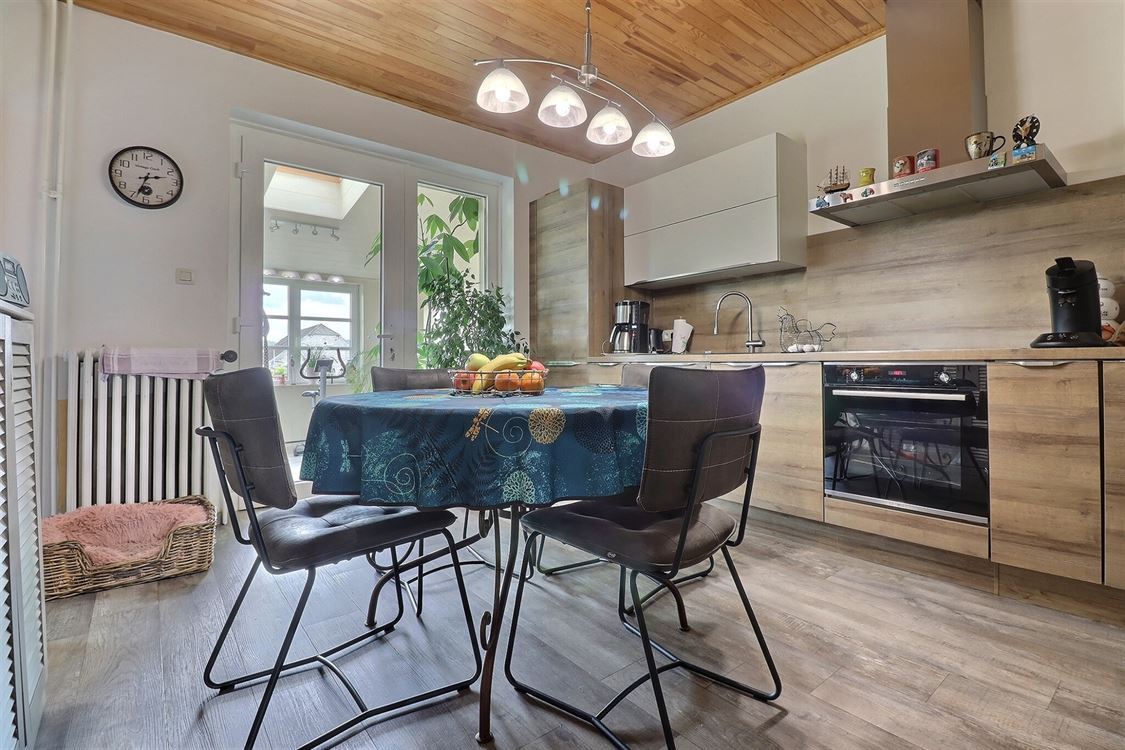 Immeuble de rapport à FLAWINNE (4 chambres)