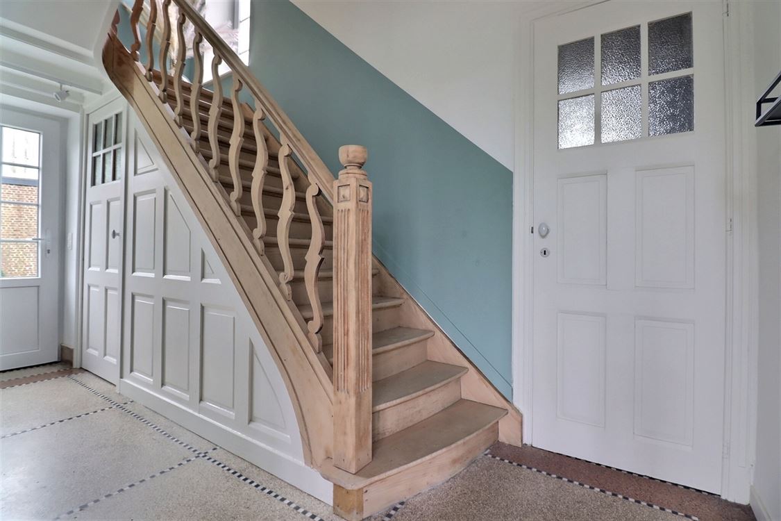 Villa/maison/ferme à PROFONDEVILLE (3 chambres)