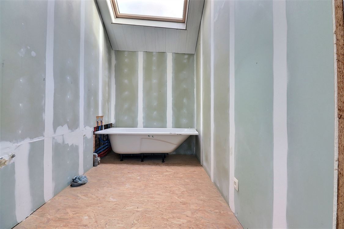 Villa/maison/ferme à Saint-Servais (3 chambres)