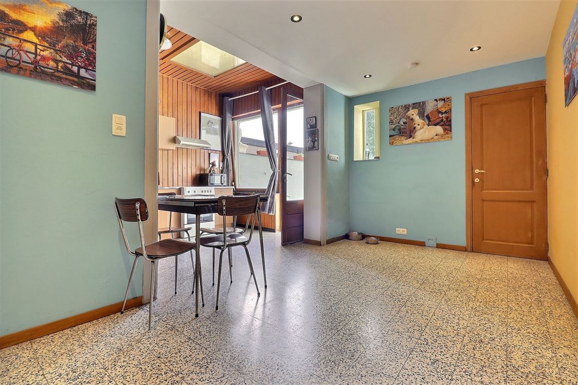 Villa/maison/ferme à Saint-Servais (3 chambres)