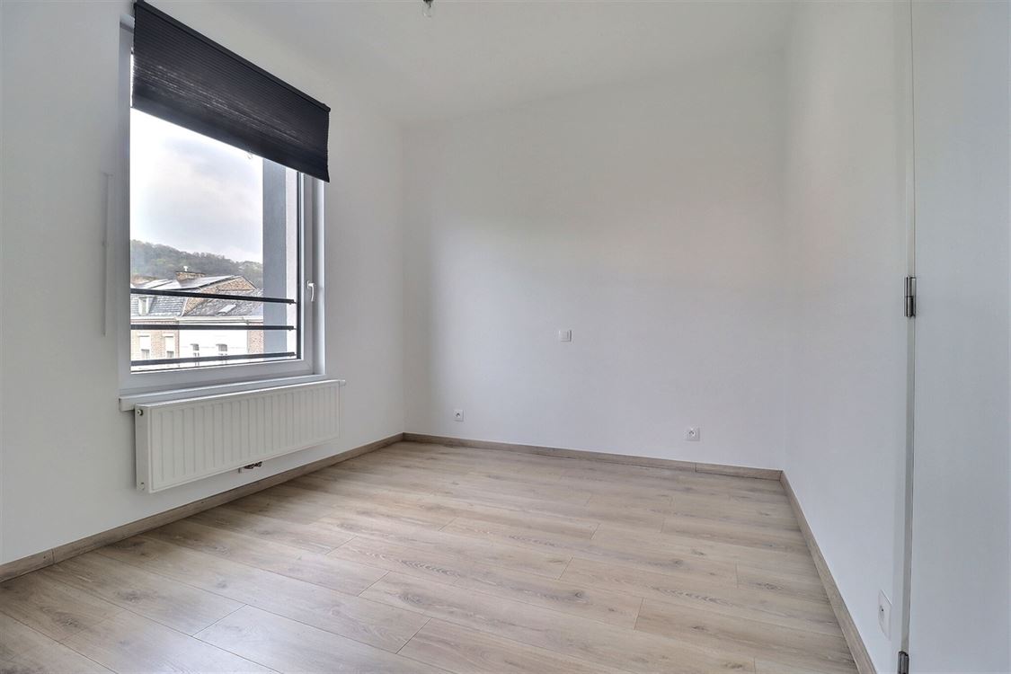 Appartement à JAMBES (1 chambre)