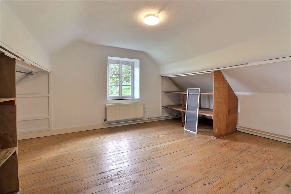 Villa/maison/ferme à LUSTIN (3 chambres)