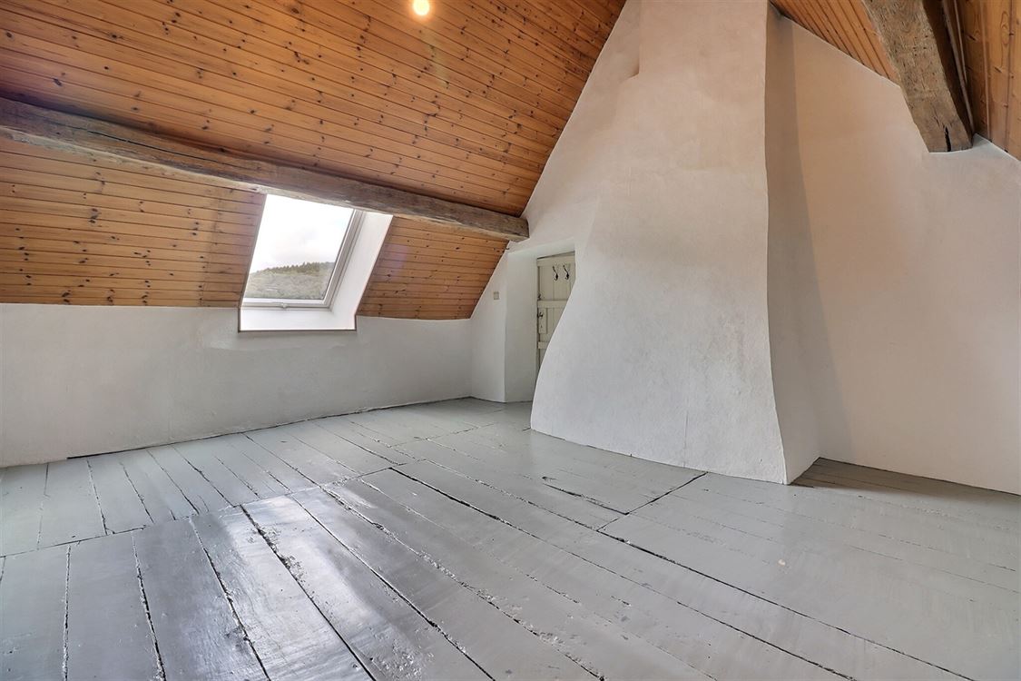 Villa/maison/ferme à LUSTIN (3 chambres)
