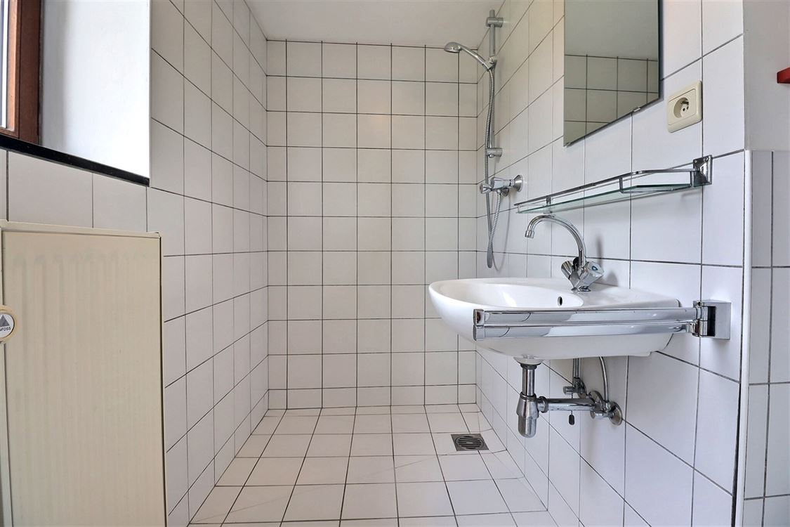 Villa/maison/ferme à LUSTIN (3 chambres)