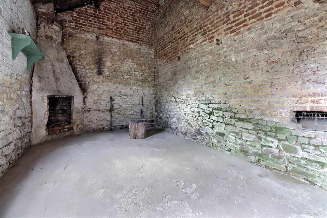 Villa/maison/ferme à LUSTIN (3 chambres)