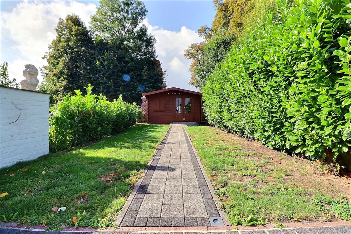 Villa/maison/ferme à Saint-Servais (3 chambres)