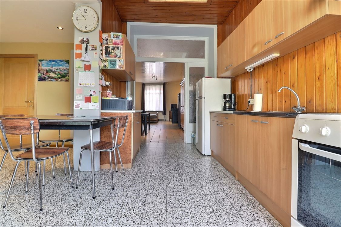 Villa/maison/ferme à Saint-Servais (3 chambres)