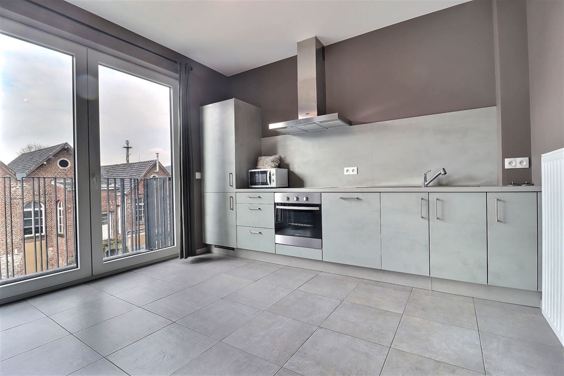 Appartement à JAMBES (1 chambre)