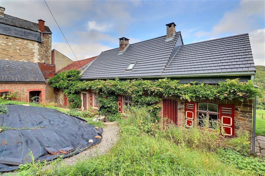 Villa/maison/ferme à LUSTIN (3 chambres)